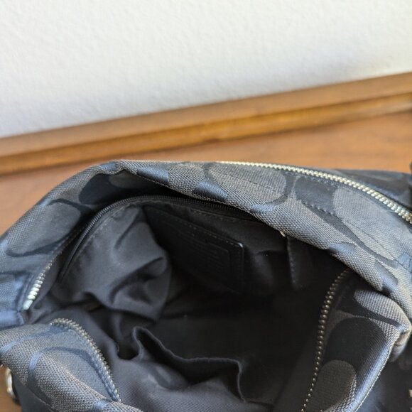 Coach F15067 Soho Signature Duffle Shoulder Bag Black - Picture 8 of 8